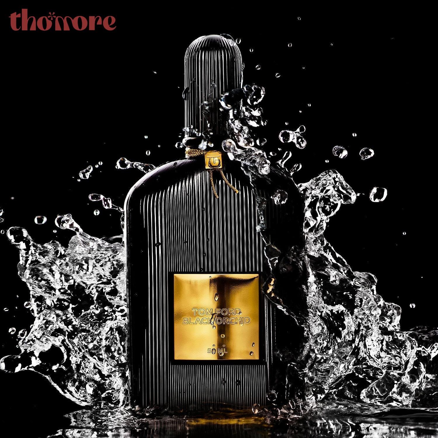 Nước hoa Tom Ford màu đen huyền bí