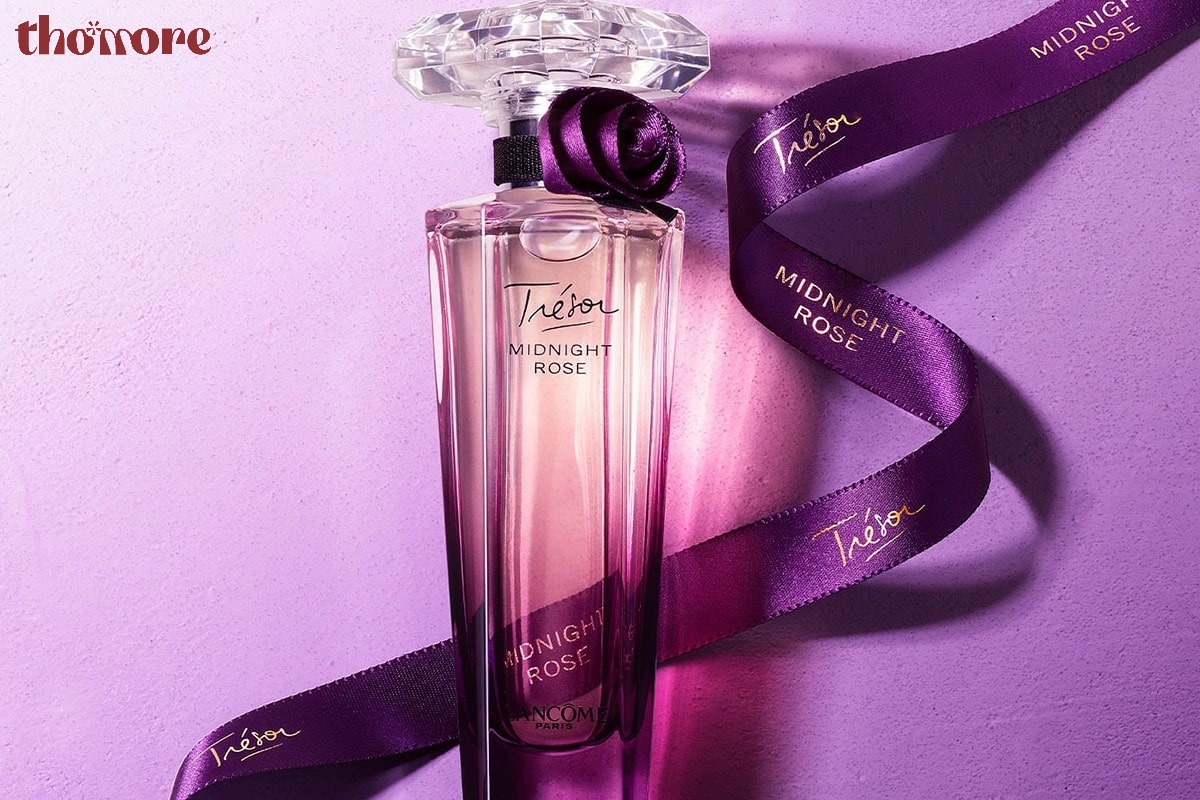 Hương hoa quyến rũ của Lancome Tresor Midnight Rose EDP